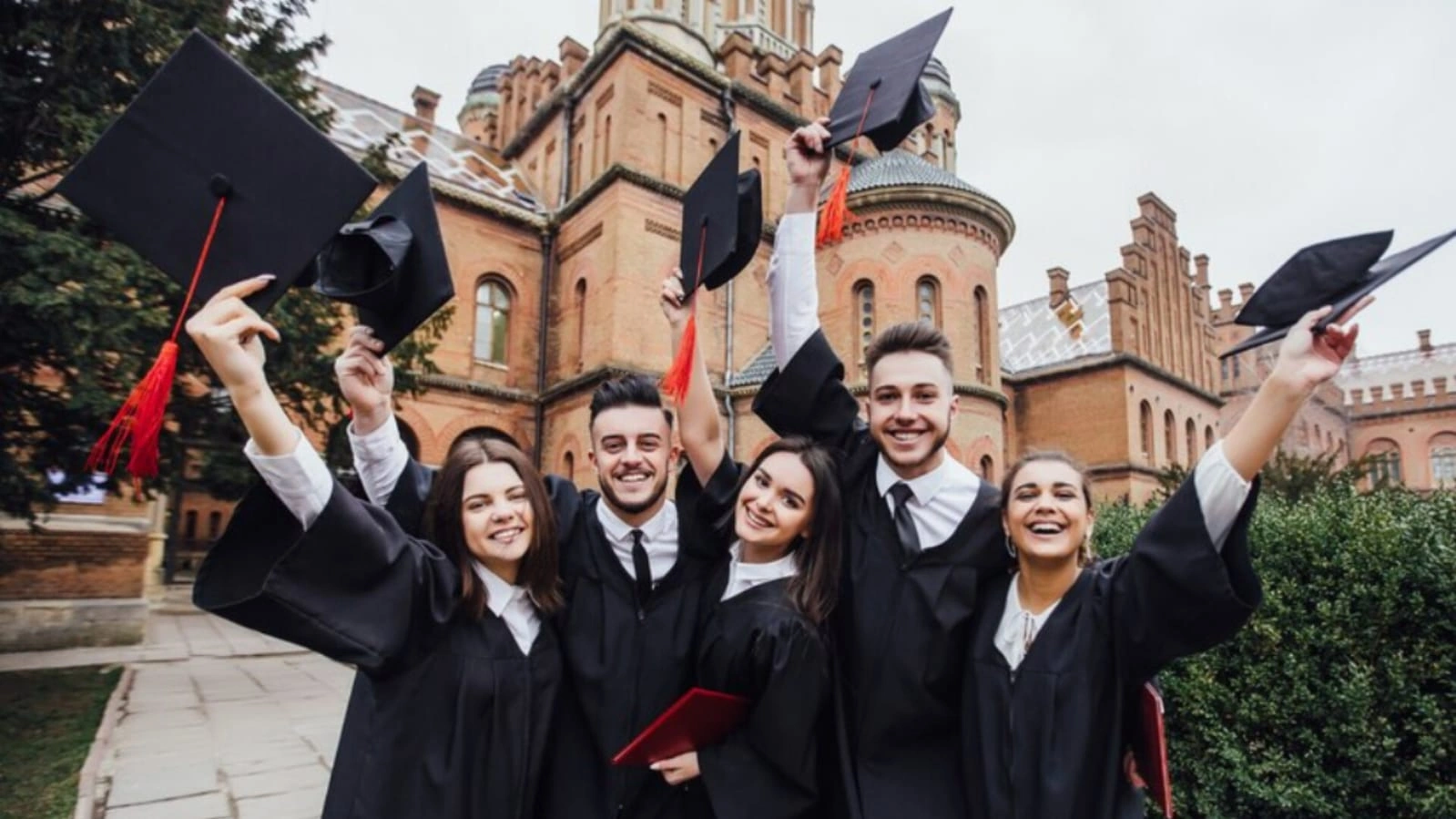 Best Universities in UK with High Acceptance Rates: A Guide for 2024-2025
